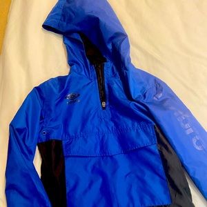 Umbro Rain / Wind pull over jacket. 6/7